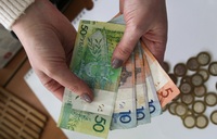 Кто в Беларуси может получить выплату свыше 14 000 рублей?